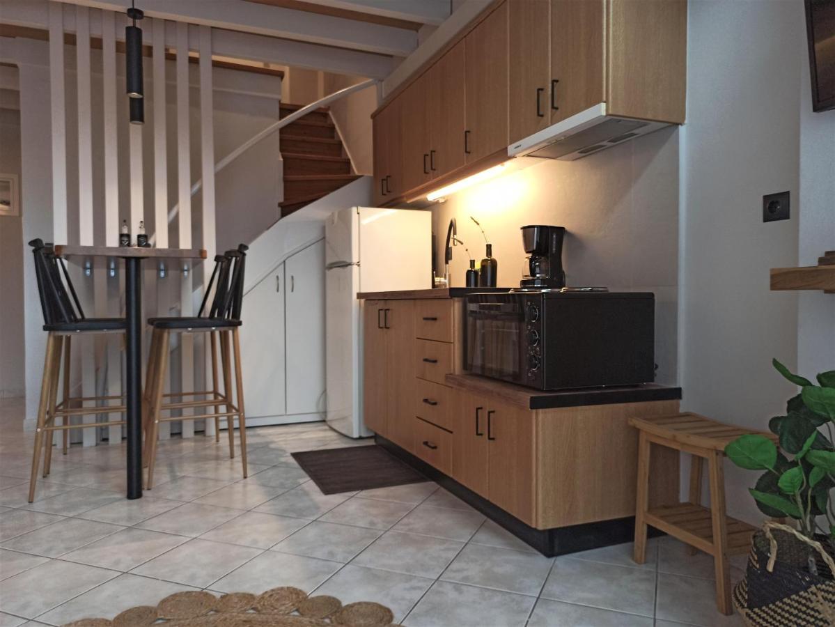 Filikon Maisonettes Каламата Екстер'єр фото