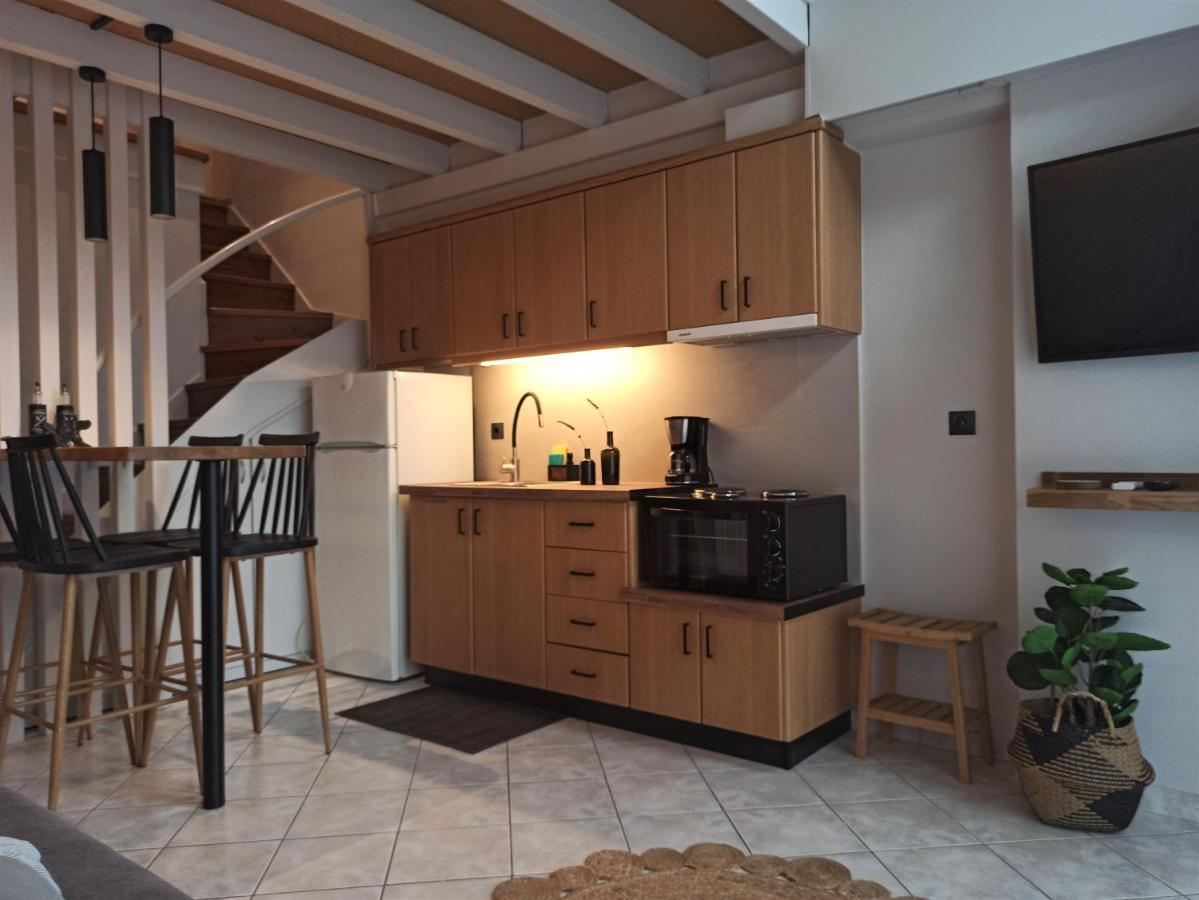 Filikon Maisonettes Каламата Екстер'єр фото
